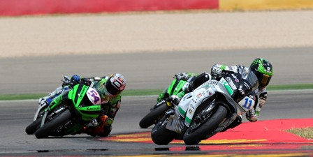 Sunday_Lowes_action-sm Sam Lowes (Bogdanka PTR Honda) won the Supersport final after Kenan Sofuoglu was penalised for not dropping the regulation three places during the race. It was Lowes' second win of the year.