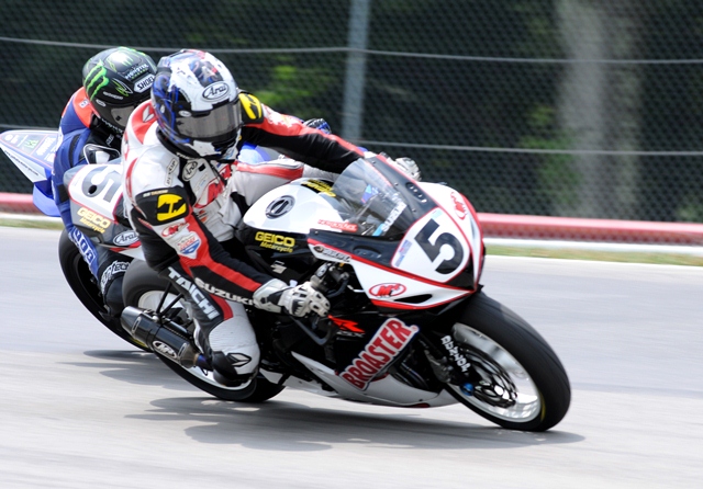 M4 Broaster Chicken Suzuki's Dane Westby closed out an outstanding at Mid-Ohio weekend with his fourth-consecutive top-two result. (Larry Lawrence photo)