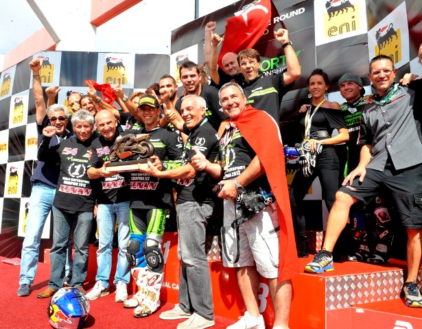 Kenan Sofuoglu (Kawasaki Lorenzini) won his third world championship by finishing behind the only man who could have caught him before the Portimao round, Jules Cluzel (PTR Honda). 