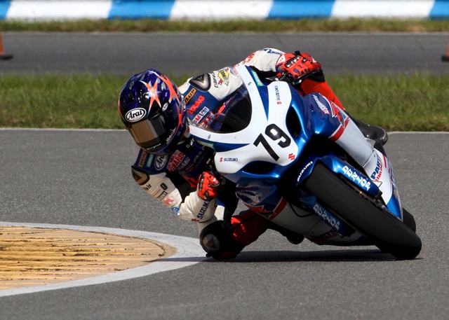 Yoshimura Suzuki’s Blake Young (79), who won the AMA Pro National Guard SuperBike Race 2 at Daytona earlier this year nipping Josh Hayes by .002 seconds, takes a corner during Dunlop tire testing.