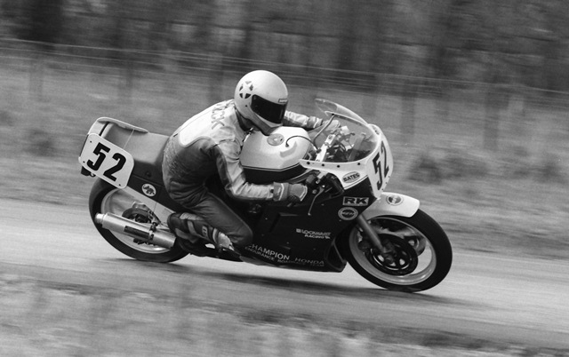 Sticker, Bill - Talladega 3-90 Bill “Stick” Sticker races the Champion Honda Suzuki GSXR1100 in the second round of the WERA Kerker/SBS National Endurance race at Talladega Gran Prix Raceway in March of 1990. (Larry Lawrence photo)