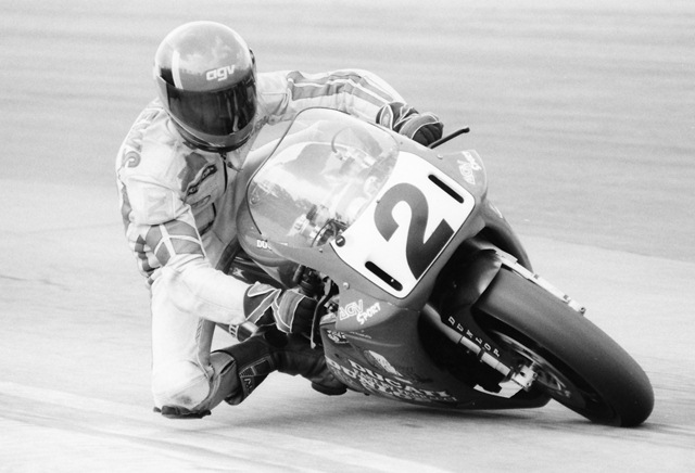 Matthews, Stephen - Rd Atl FUSA 5-92 Stephen Matthews races a Ducati 888 in the WERA Pro Formula USA Series race at Road Atlanta in May of 1992. He was underpowered against most of the F-USA bikes, but still finished fifth. (Larry Lawrence photo)