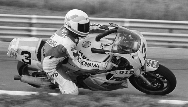 Sloan, Tommy - Gateway 7-88 Tommy Sloan races the Kayo Racing Yamaha FZR1000 at Gateway International Raceway during a WERA National Endurance race on July 16, 1988. (Larry Lawrence photo)