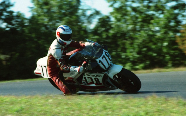 French, Brian - Grattan - 9-86 Wisconsin’s Brian French leans his Suzuki RG500 into a turn at Grattan Raceway during a WERA C Superbike race in September of 1986. French scored fourth in the race. (Larry Lawrence photo)