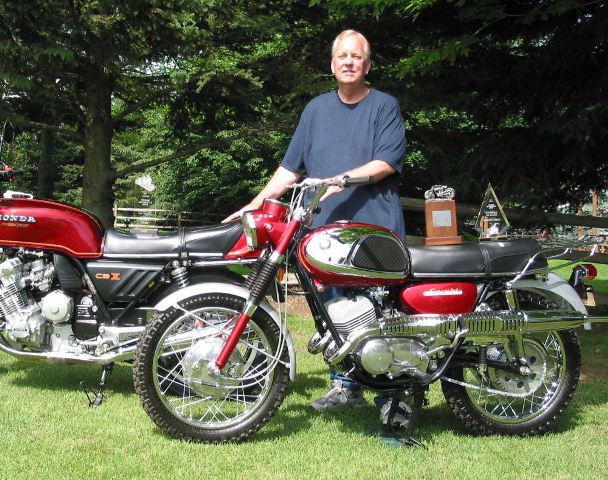 Smith, Roger-sm Roger Smith, Vice President of the Antique Motorcycle Foundation and long-time Director of the Vintage Japanese Motorcycle Club, has been elected Chairman of the Foundation’s Leadership Forum Planning Committee.