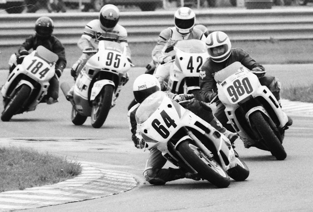Wardrip, Sam - Memphis 9-89 Rat Race Team’s Sam Wardrip leads a pack of teams during a WERA/EBC Brakes National Endurance Series race at Memphis Motorsports Park on September 2, 1989. (Larry Lawrence photo)