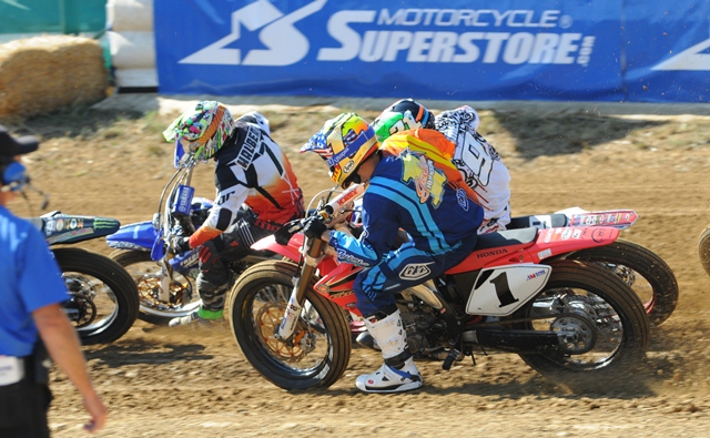 Jake Johnson (No. 1) has the inside line in his battle against Sammy Halbert (No. 7) and Jared Mees (No. 9) at the 2011 Peorio TT National. (Larry Lawrence photo)