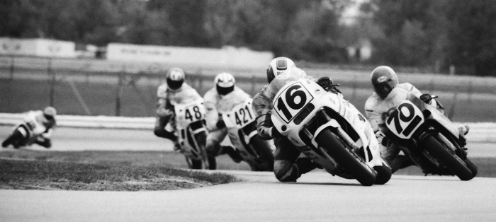 Kipp, Tom - IRP 10-89 Tom Kipp leads a group of riders that includes Don Canet (No. 90), Fritz Kling (No. 421) and Kevin Rentzell (No. 48) during a WERA Pro Formula USA race at Indianapolis Raceway Park in October of 1989. (Larry Lawrence photo)