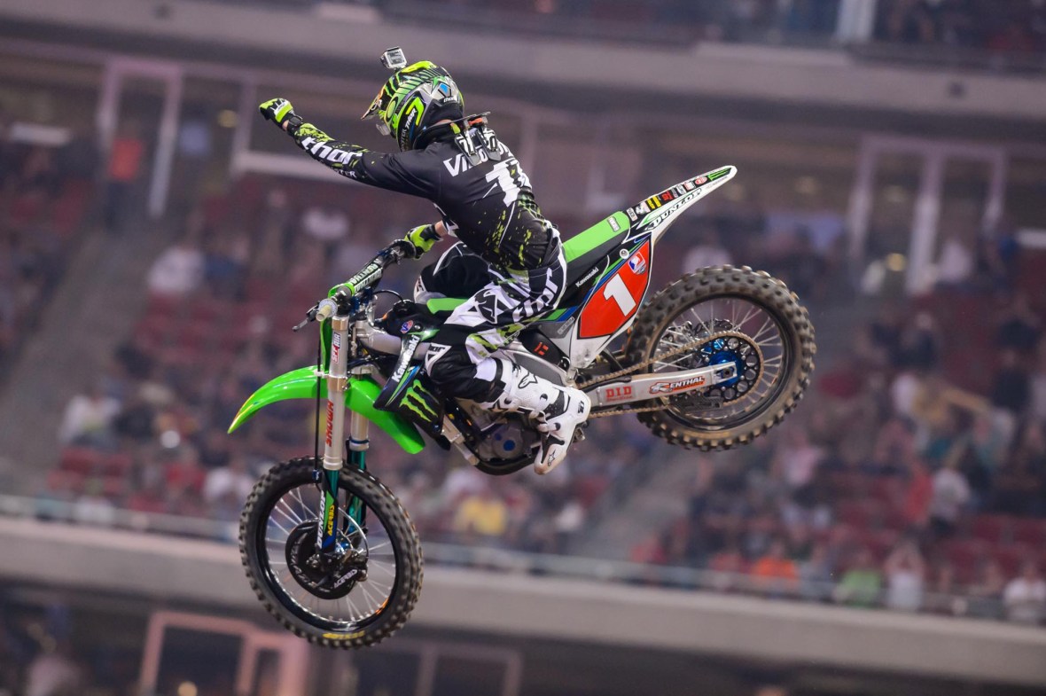 Villopoto - Houston Inside Reliant Stadium, Monster Energy Kawasaki’s Ryan Villopoto won his fifth consecutive Monster Energy AMA Supercross, an FIM World Championship, race in front of 49,438 fans. (Simon Cudby photo)
