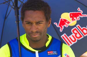 Yoshimura Suzuki Factory Racing announced today that James Stewart will sit out the final round of the 2013 AMA Pro Motocross season next weekend in Lake Elsinore, CA.
