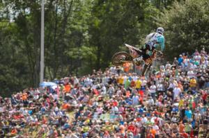 Eli Tomac (17) has been on a roll in the 250 Class, leaving New York with the red plate Courtesy: Simon Cudby