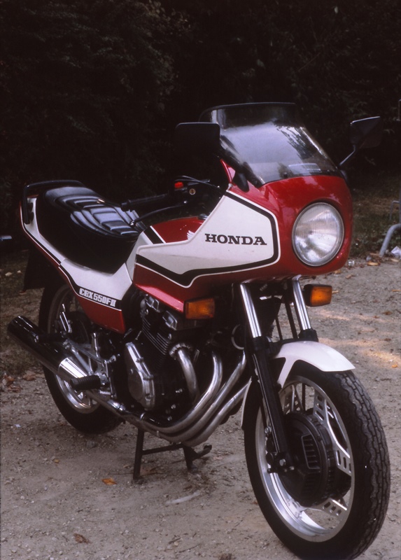 Back in the early 1980s Japan seemed to regularly tease American enthusiasts by making really cool motorcycles that we couldn’t buy. This 1982 Honda CBX550FII was one such example. (Henny Ray Abrams photo)