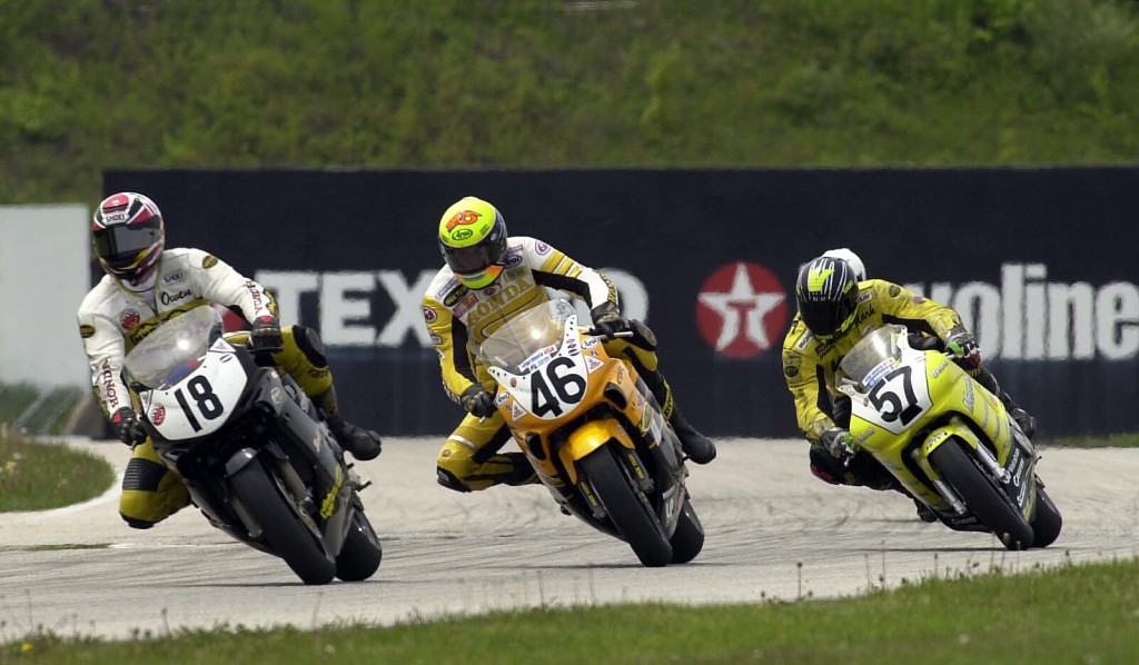 Owen Weichel (18), Brian Parriott (46) and Mark Junge (57) enjoy a good dice in the Sportbike race during the Wrenchhead.com Formula USA Series visit to Road America, in Elkhart Lake, Wis. in May of 2000. (Henny Ray Abrams photo)