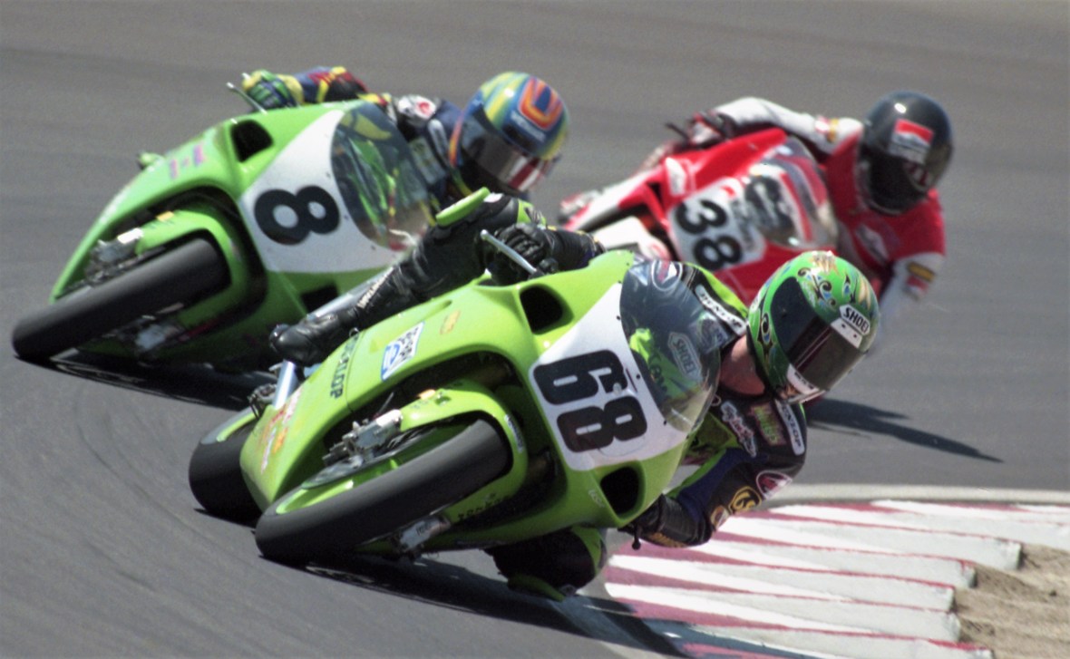 Smith-LagunaWSBK96